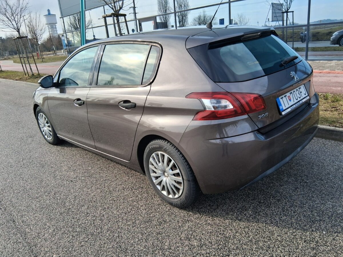 Peugeot 308 1,6 HDi - 11