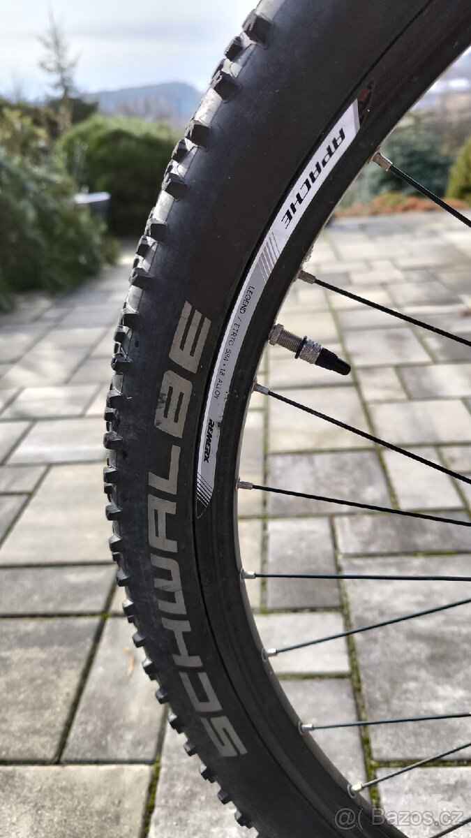 Apache Manitou A5 Lady - 11