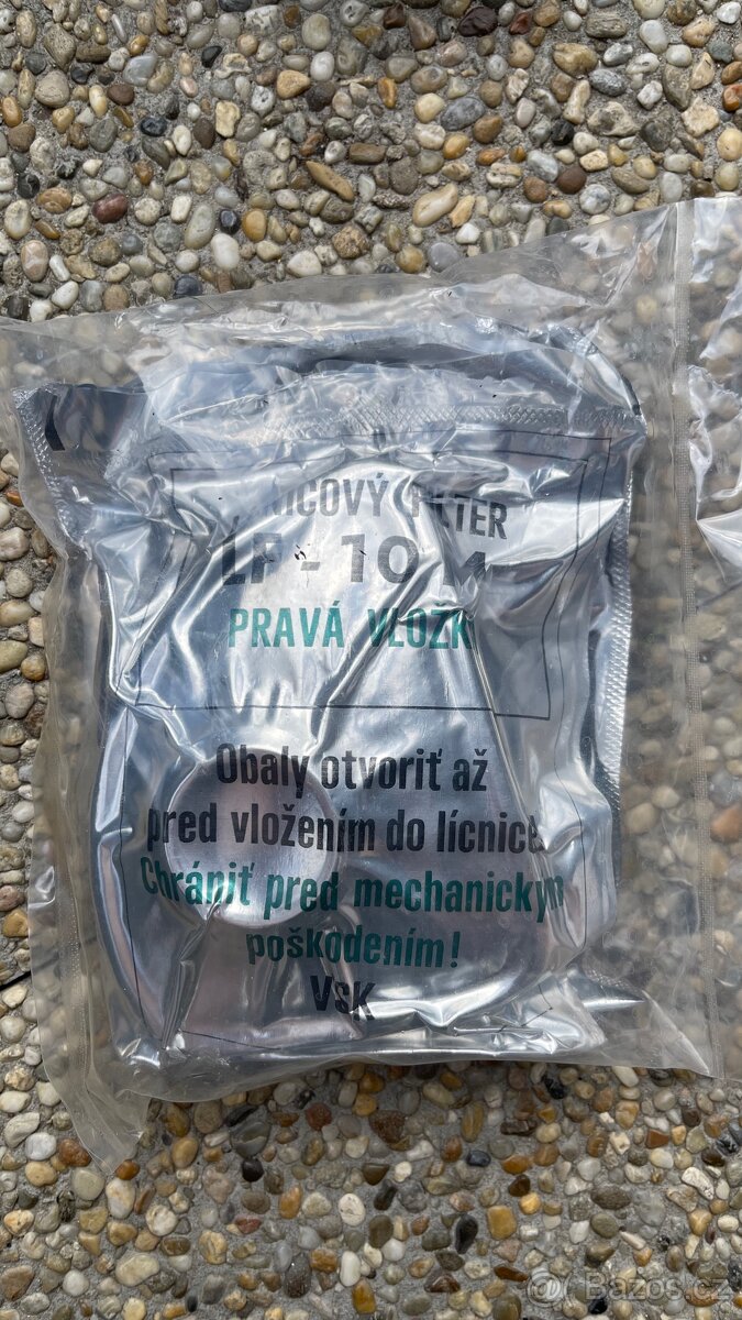 Ochranné plynové masky ČSLA OM-10M a OM-10 + filtr - 11