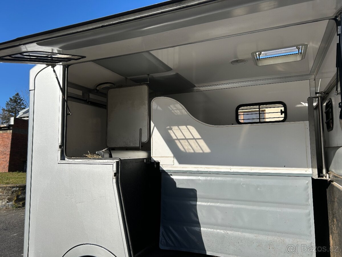 Renault Master - přepravník pro koně - 11