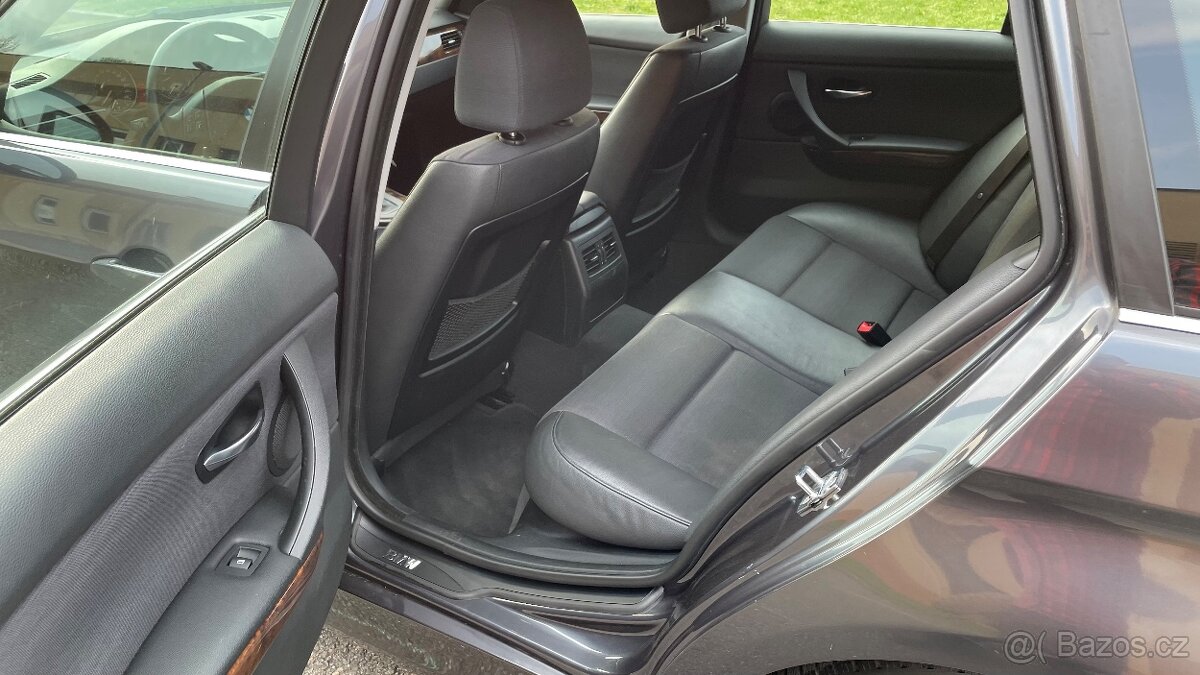 BMW E91 325i XENONY - 11