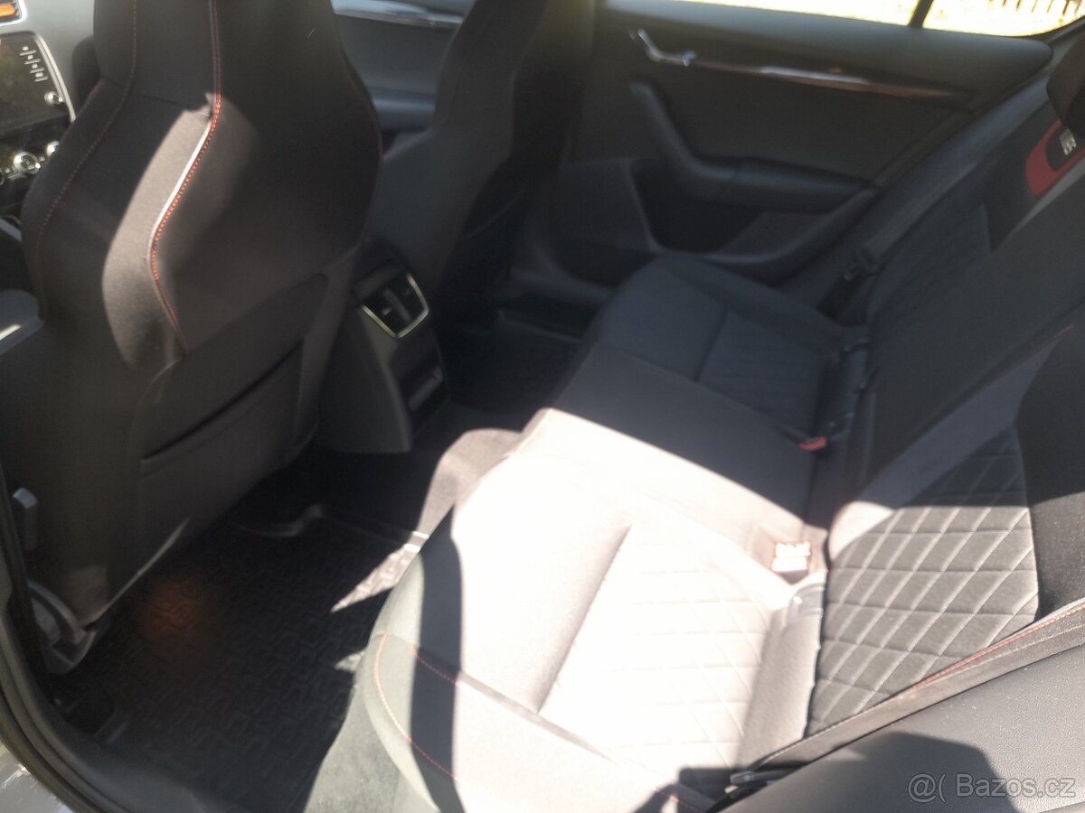 Škoda Octavia 3 RS,2.0 tdi, koupeno nové v ČR. - 11