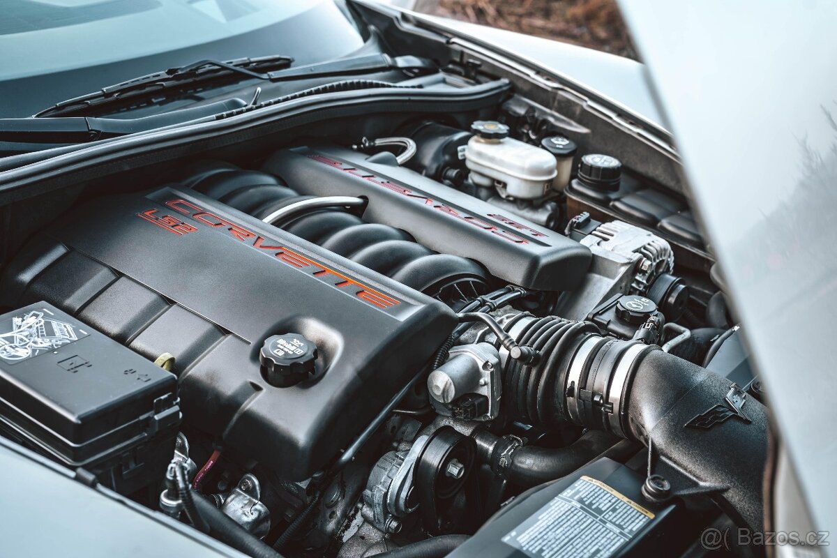 Chevrolet Corvette C6 6.0 LS2 V8 automat - 11