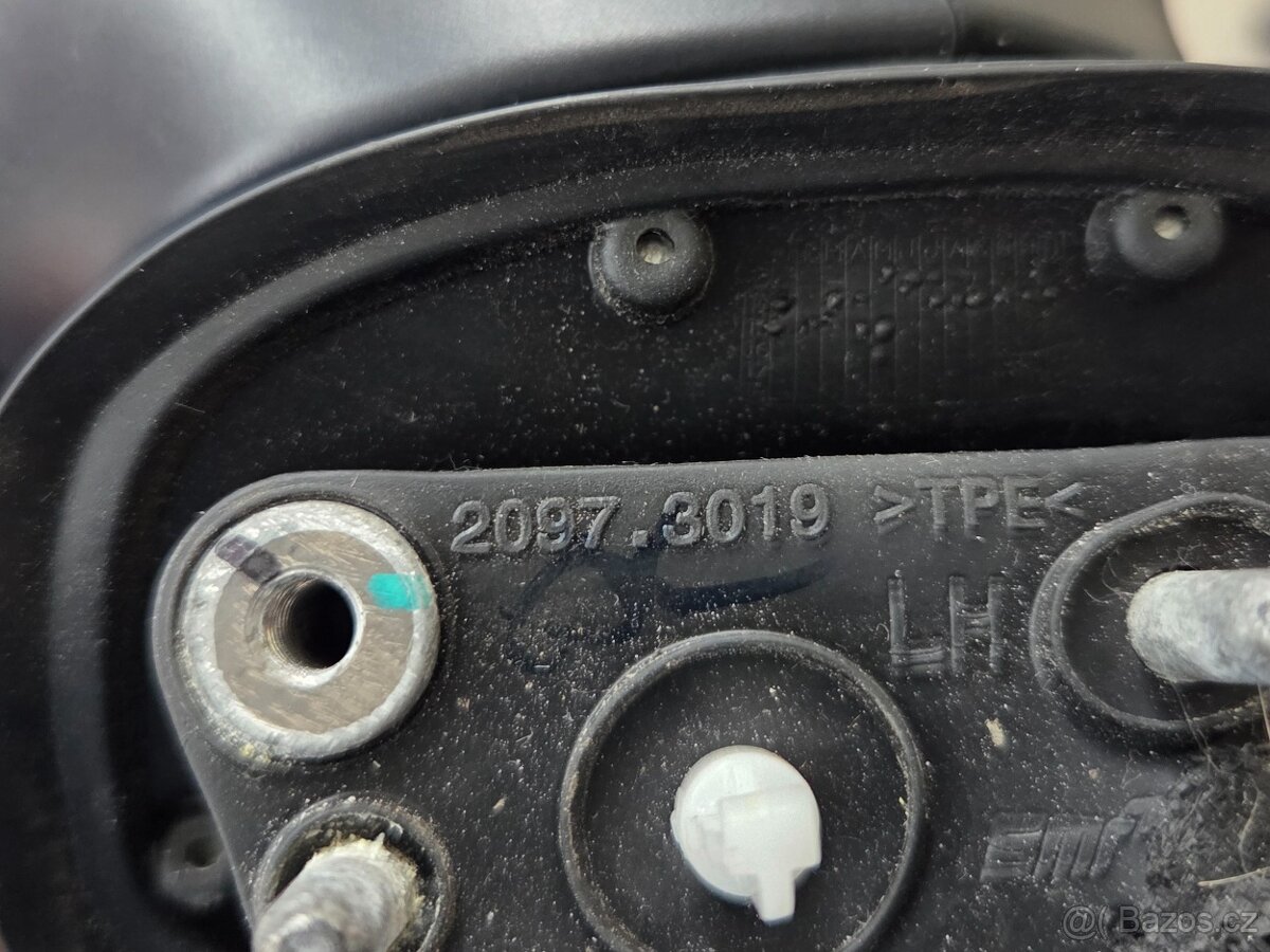 Levé zrcátko Mazda 3 - 11