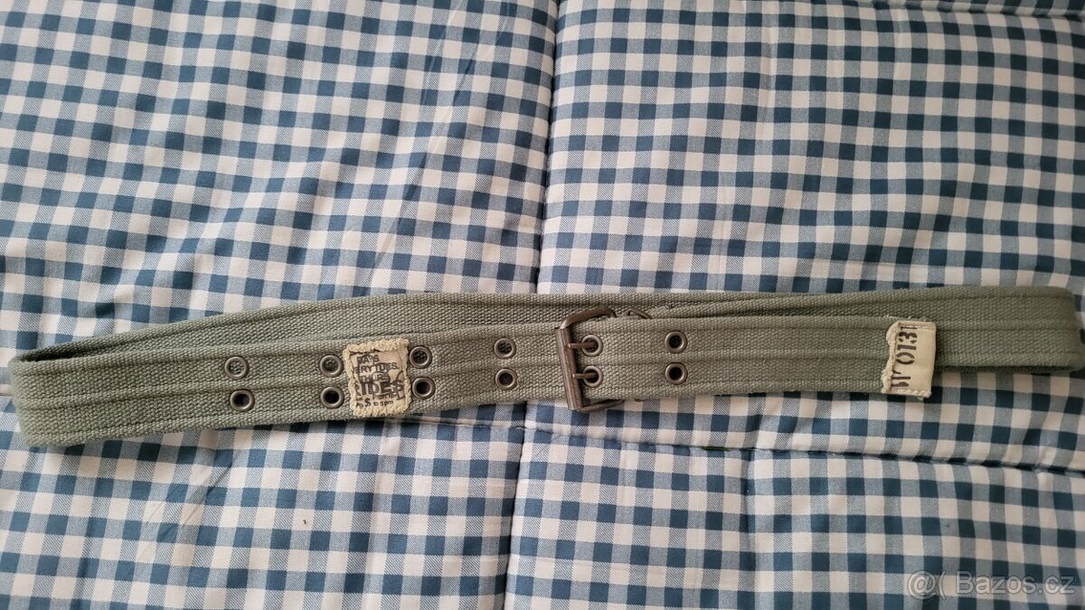 Kožené pásky s přezkou - 11