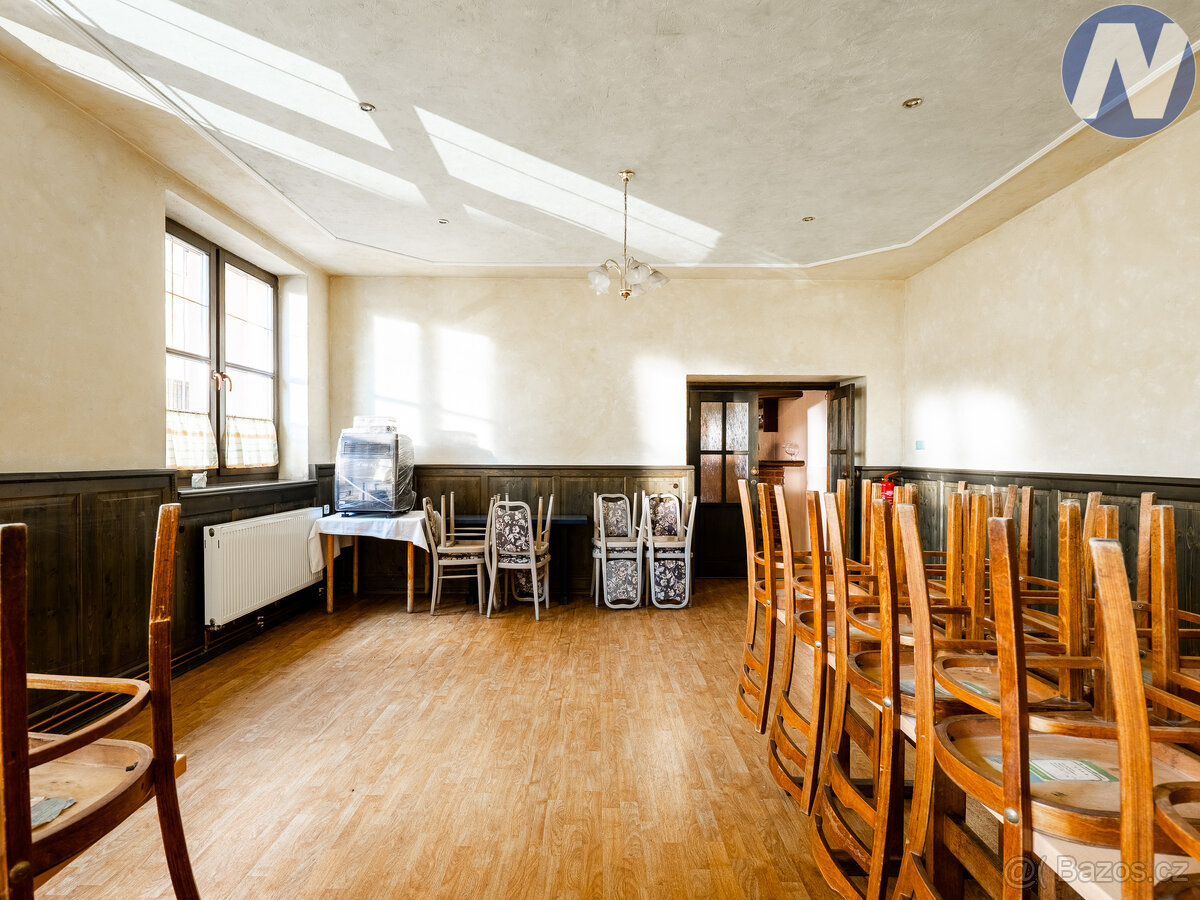 Prodej komerčního objektu, Komenského, Husinec - 11