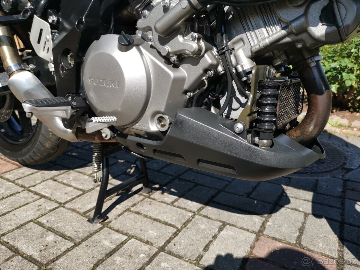Suzuki DL1000 V-Strom K6 - 11