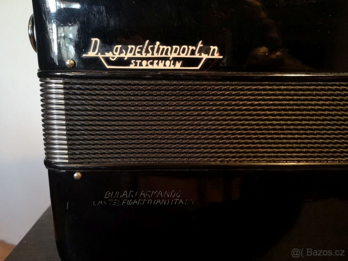 Akordeon Bugari Armando (35 plátků) - 11