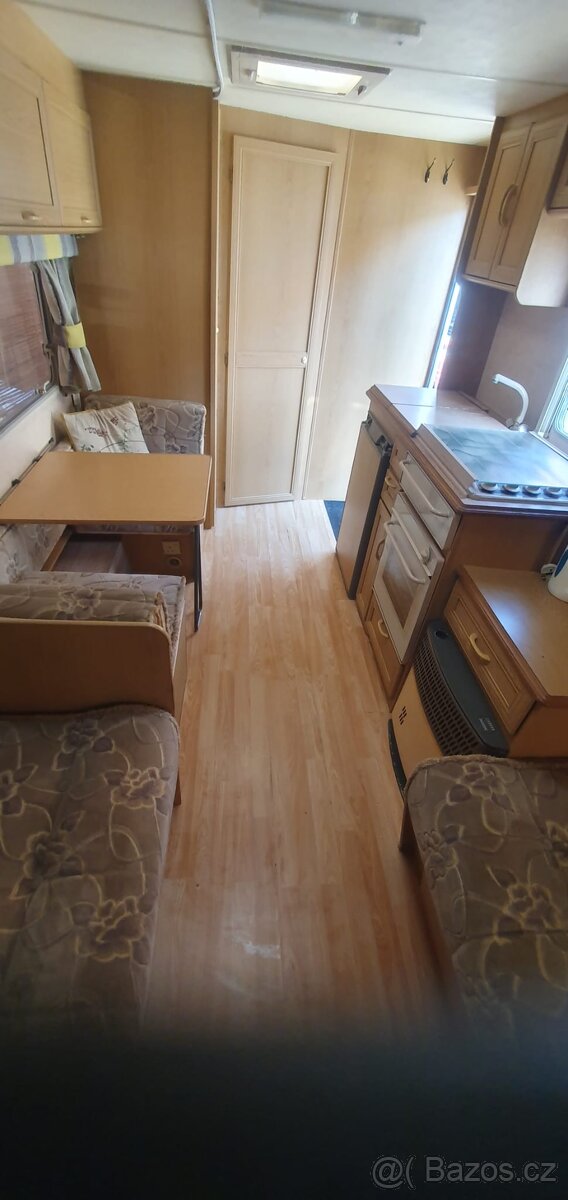 Karavan Swift Baronette - 11