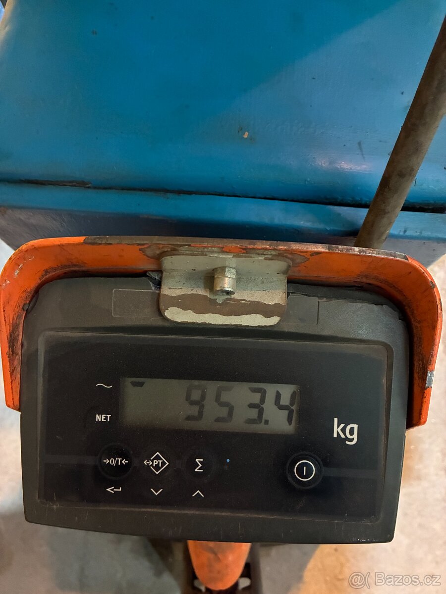 Prodám malou vertikální obrážečku Stanko Stanko 7A12 - 11