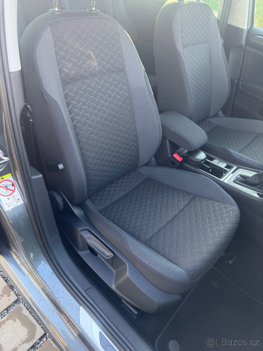 Volkswagen Golf 7 Facelift Led tažné - 11