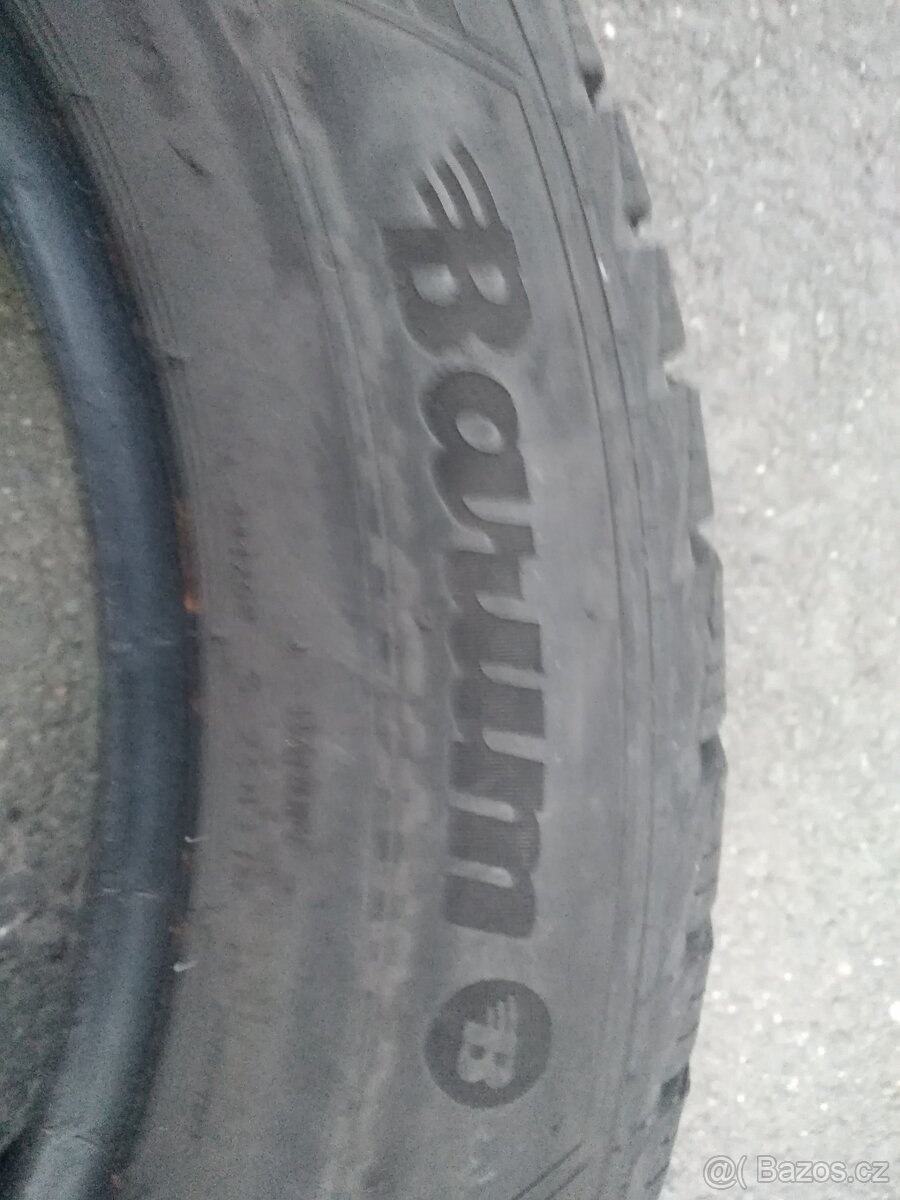 Prodám zimní gumy Barum Polaris 5 185/60 R15 88T - 11
