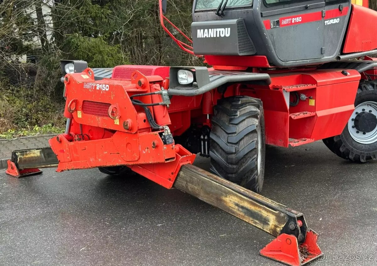 MANITOU MRT 2150 Teleskopický nakládač - 11
