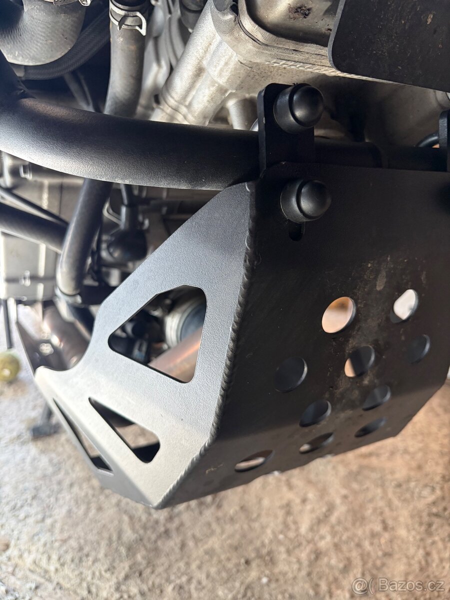 Prodám Suzuki DL650ABS - 11