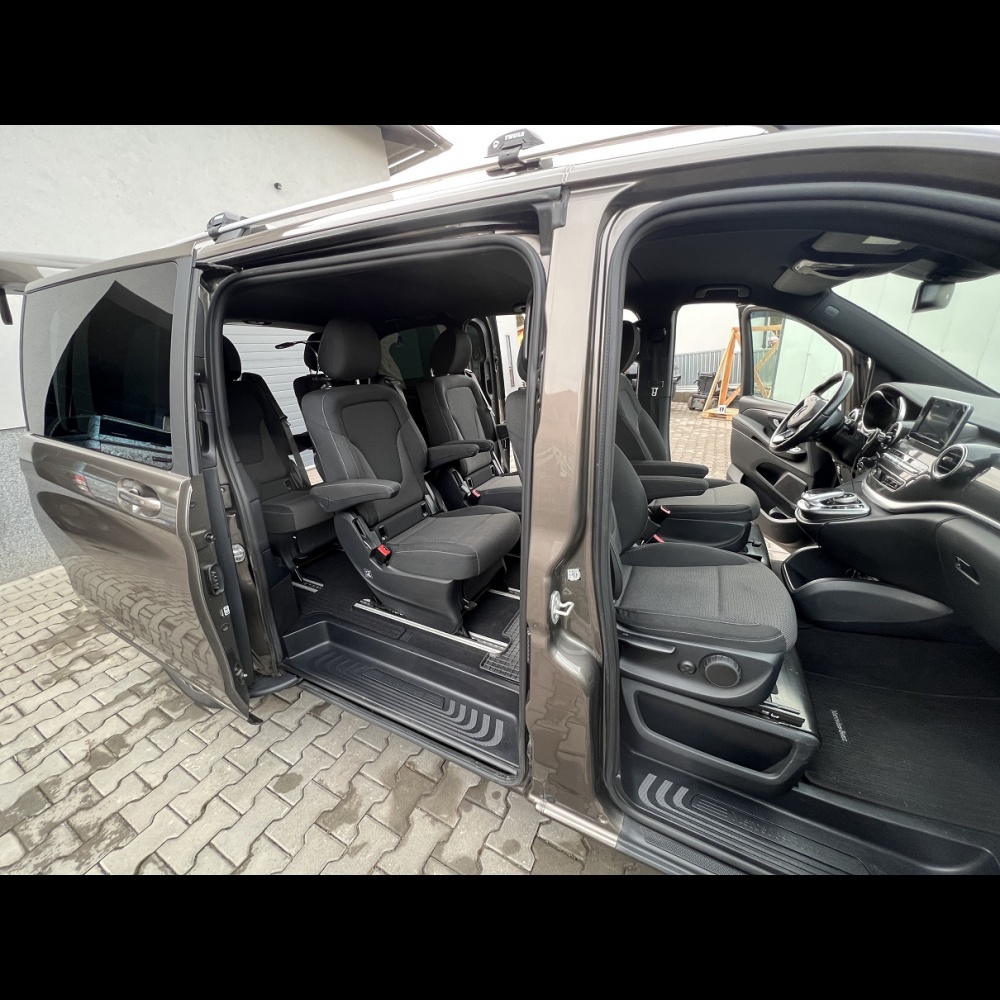 Mercedes-Benz Třída V 4matic, 56 XXX km, top stav - 11