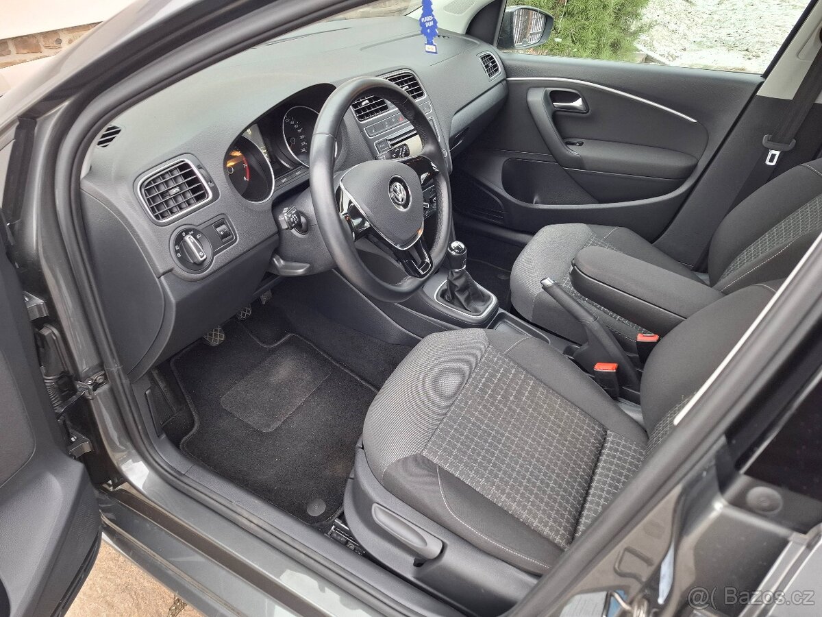 Volkswagen Polo 1.2 TSi 66 kw Comfotline - 11