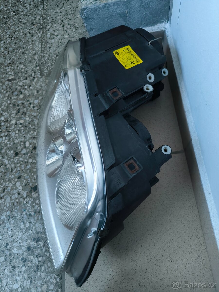 Světla xenon Touran, Caddy - 11