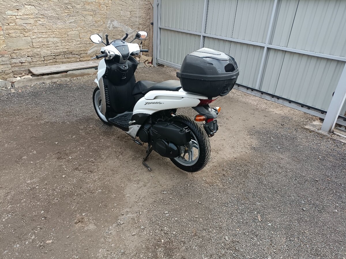 Yamaha xenter 125i Cz doklady v ceně - 11