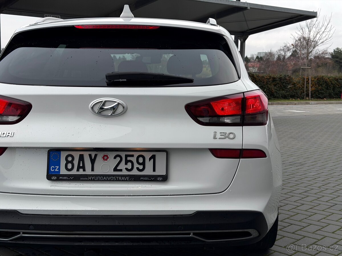 Hyundai i30 1.0 t-gdi kombi / 2021 / DPH - 11