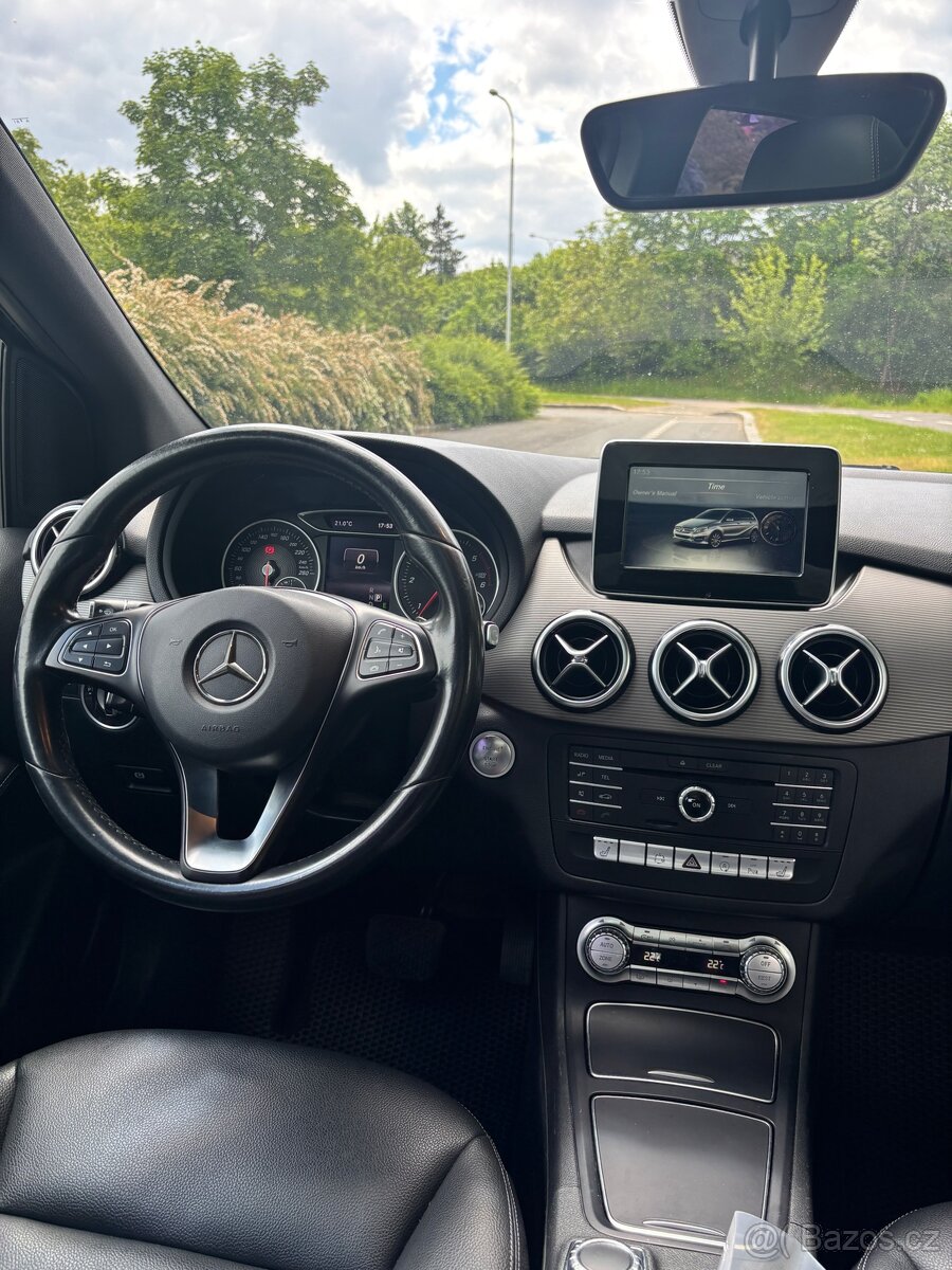 Mercedes B200 automat panorama - 11
