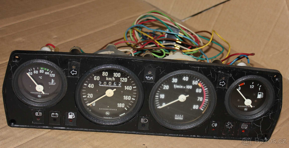 Přístrojové desky škoda 120LS/120GLS/130/135/136/Rapid/Garde - 11