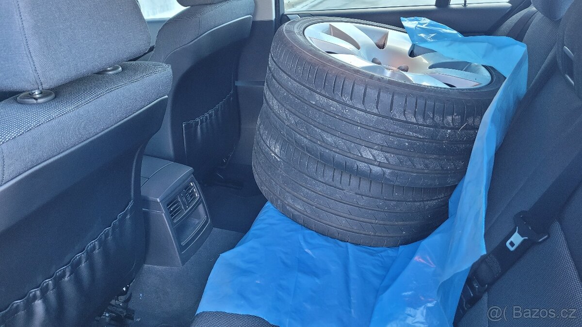 Prodám BMW 520i e60 - 11