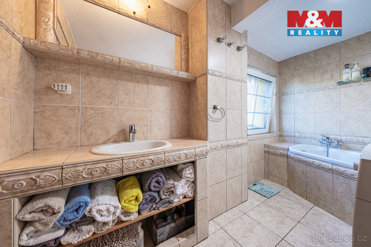 Prodej rodinného domu, 140 m², Náchod, ul. 1. Máje - 11