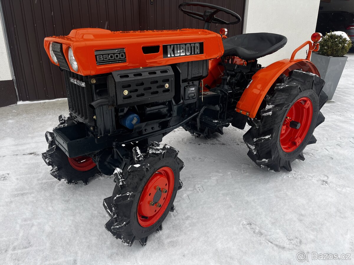 malotraktor Kubota B5000 REPAS - 11