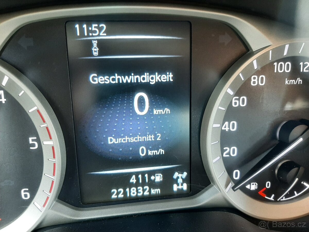 nissan navara 2,3d 120kw NP300 - 11