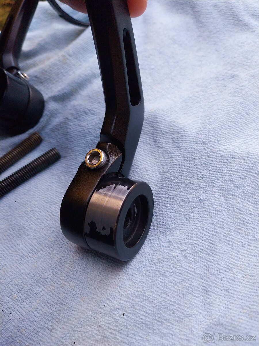 Zpětná zrcátka - 11