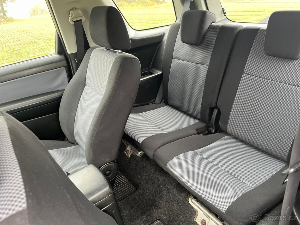 Prodám SUZUKI GRAND VITARA II 1,6i 16v 78kw 4x4 3DV 84.000KM - 11