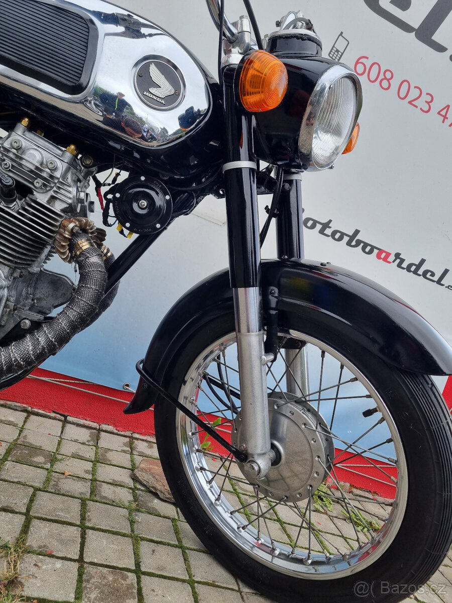 Honda CD 175 - 11