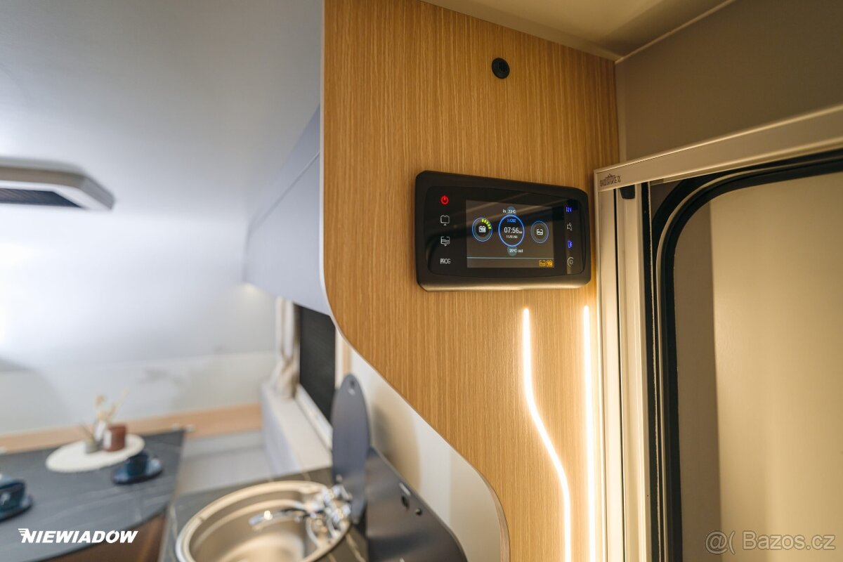 Karavan Niewiadów Cross - 11