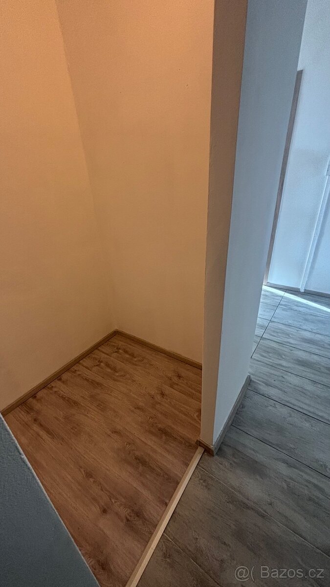 Prodej bytu 2+1 Liberec - 11