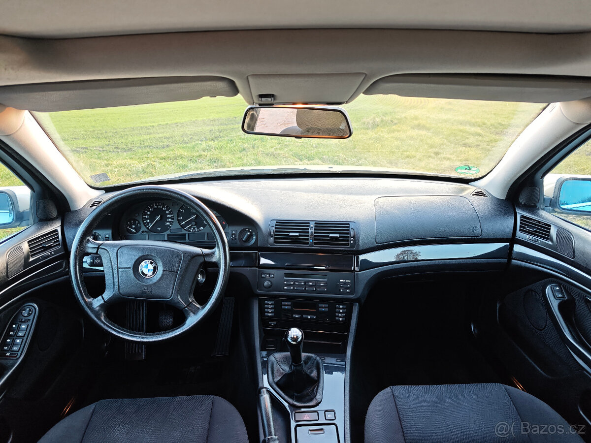 BMW E39 sedan,520i 110KW,manuál,klima,1998,POUZE 170XXXkm - 11