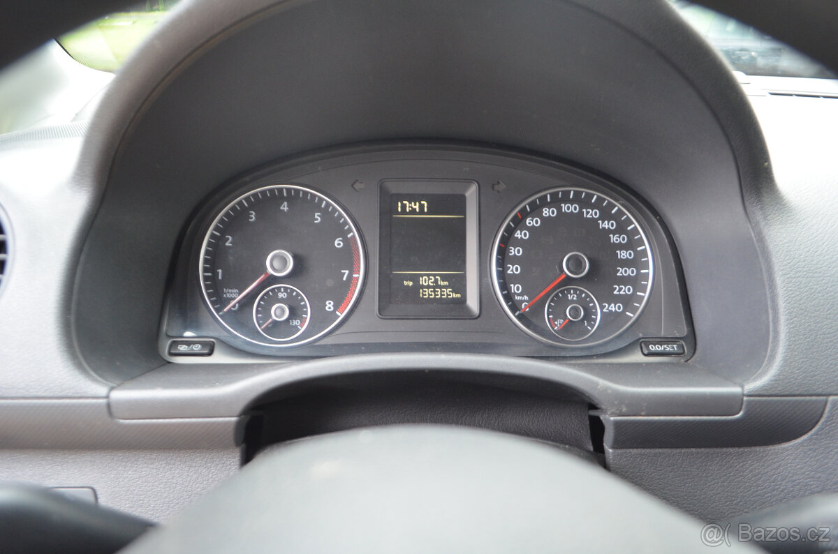 PRODÁM VW CADDY 1.2TSI LIFE 2013 135.000KM, TAŽNÉ - 11