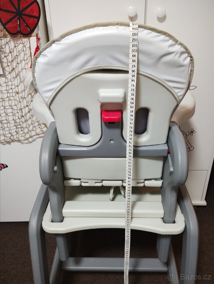 Jídelní židlička - 11