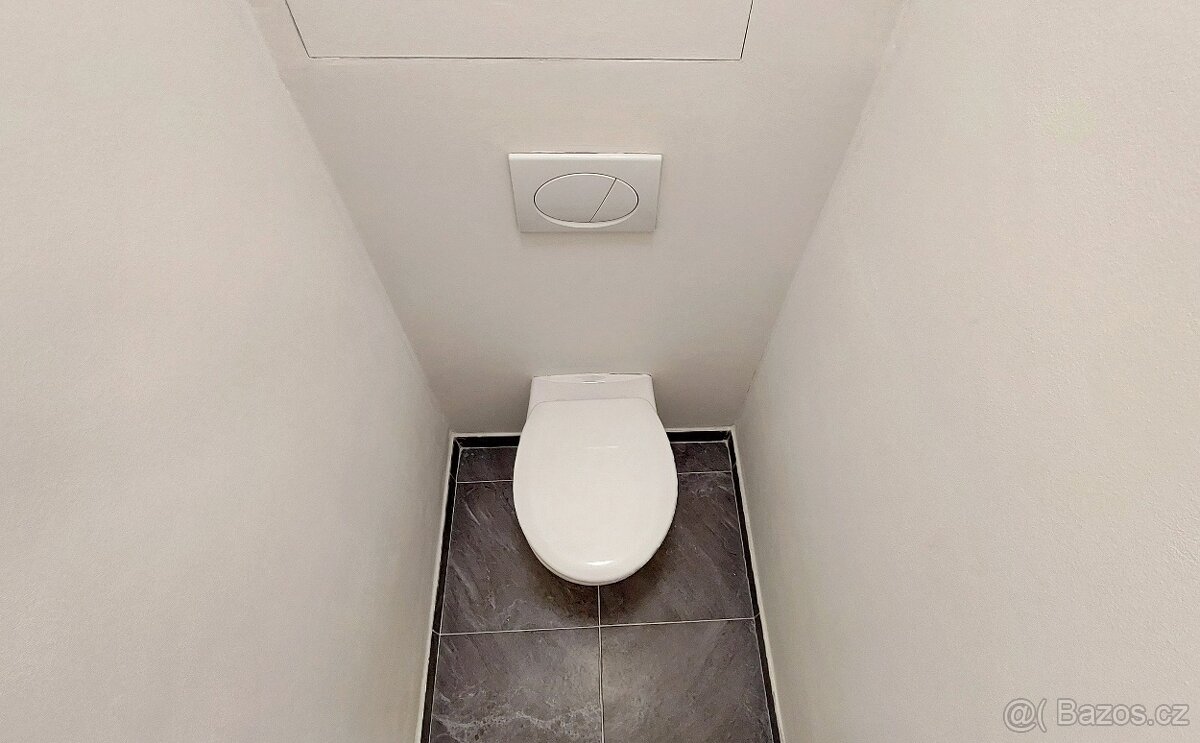 Pronájem bytu 2+1 (60 m2) Komenského, Adamov - 11