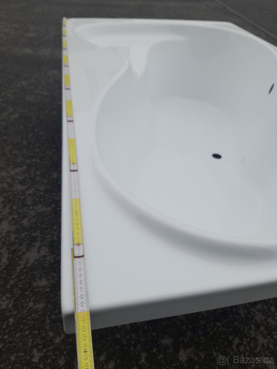 Akrylátová vana - 11