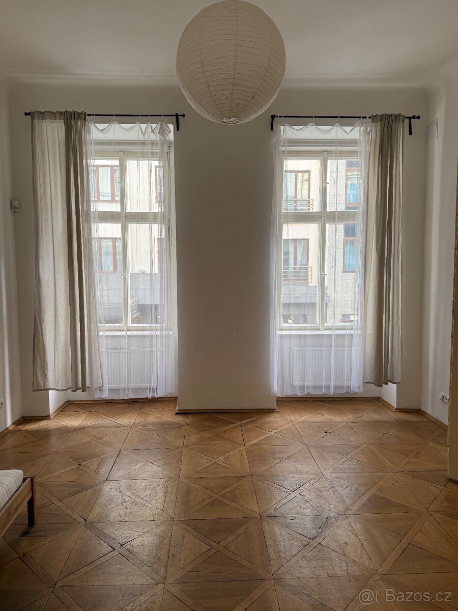 Pronájem bytu 4+1, 112 m², ul. Štěpánská, Praha 1 – centrum - 11