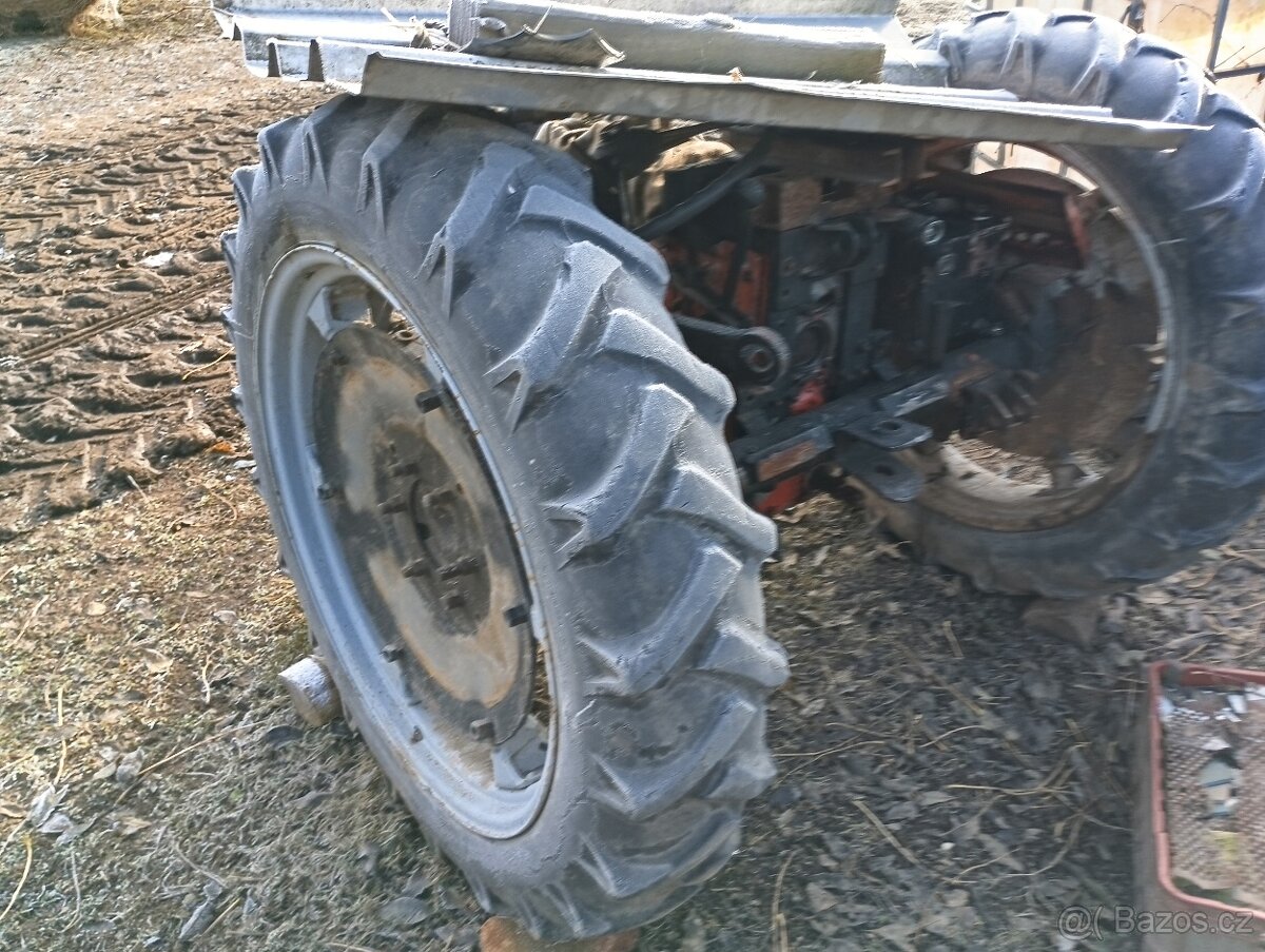 Blatníky na traktor - 11