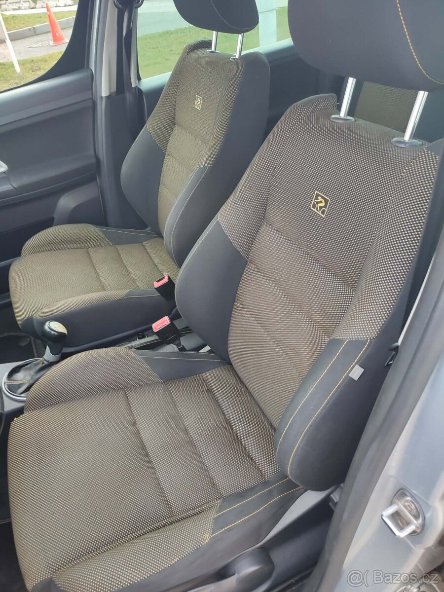 Skoda Roomster 1,4 i - 11