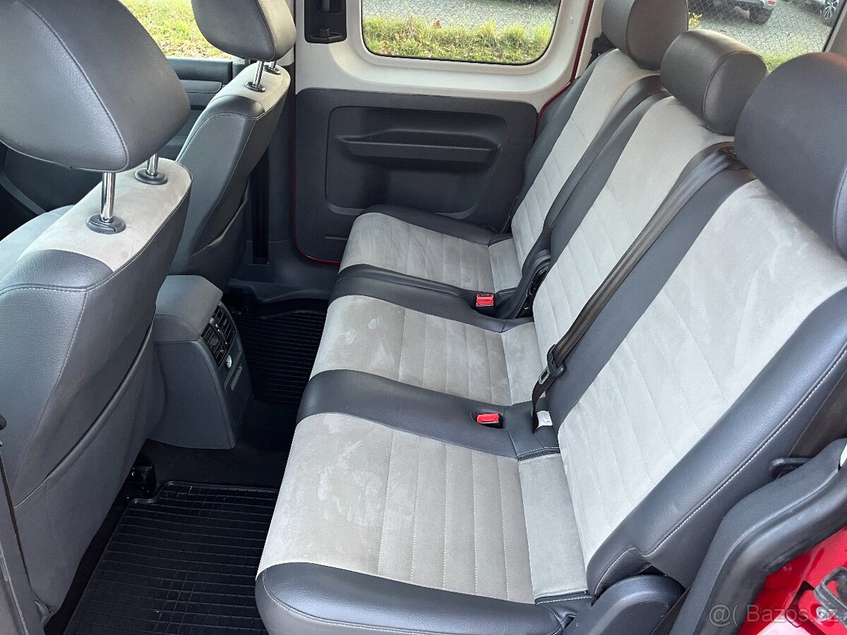 Vw Caddy 2.0tdi 103 kw 7.míst po servisu závěs vyhř.sedačky - 11
