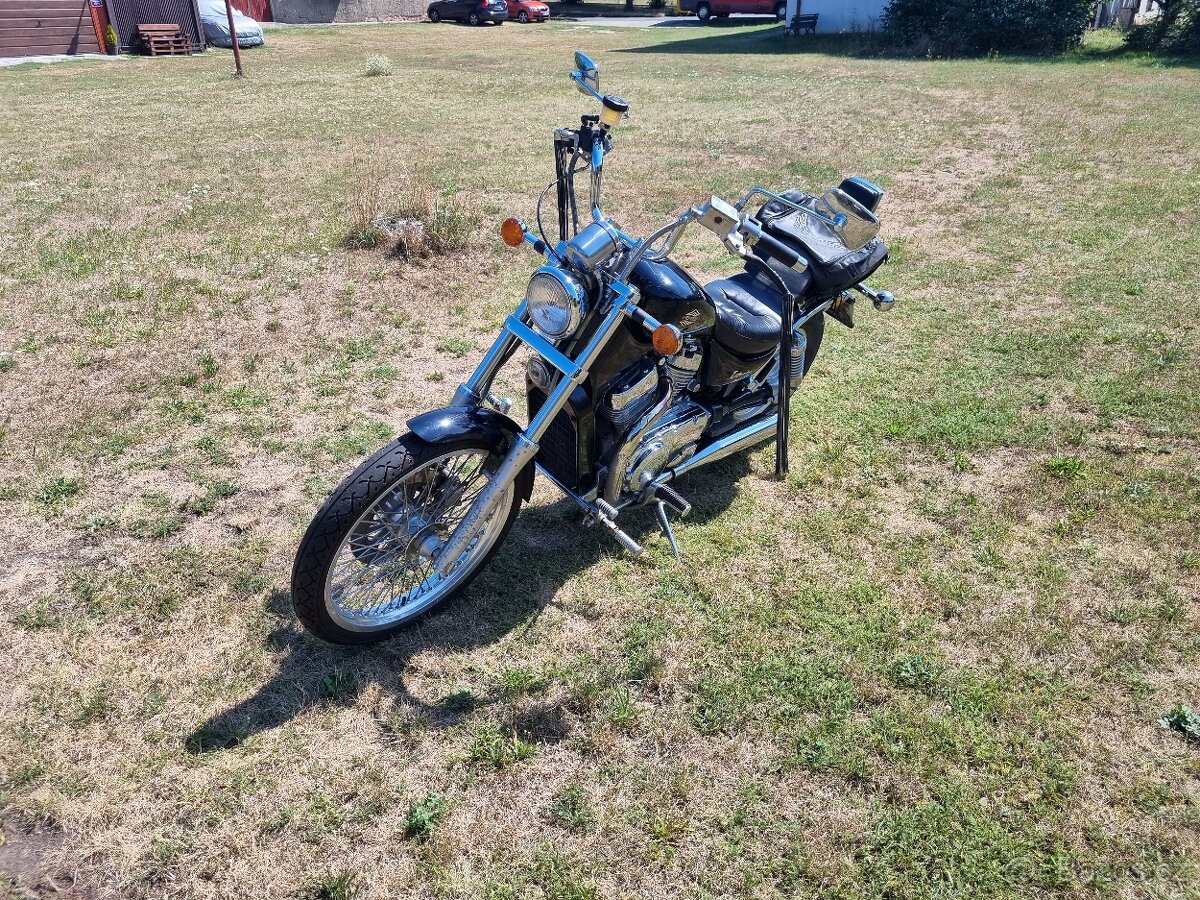 Suzuki intruder VS 800 r.v. 1994 - 11