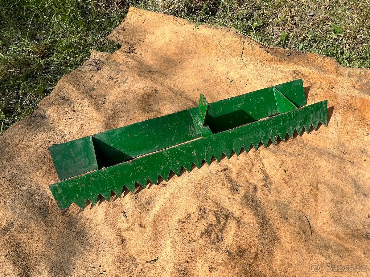 Jednoosý kultivátor Robot + bohaté příslušenství - 11