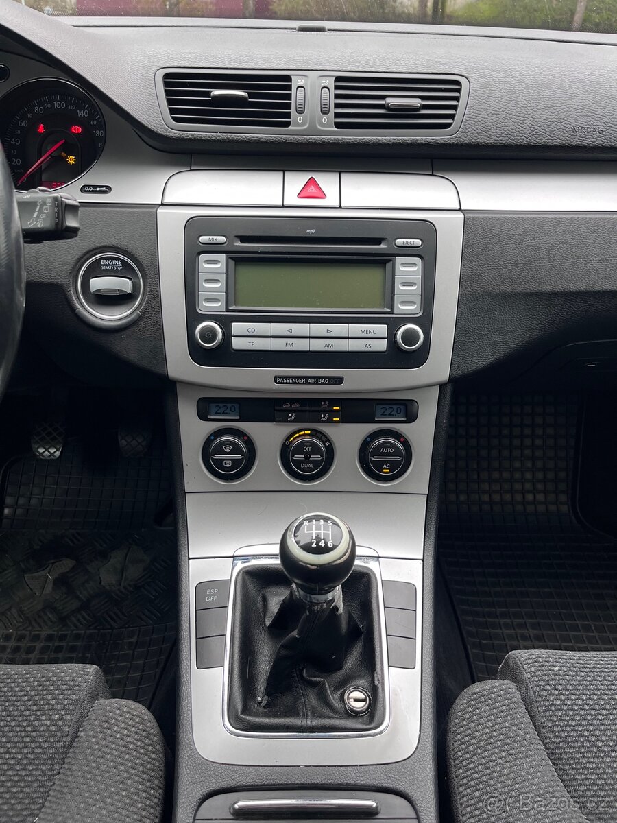 Vw Passat / Na splátky všem/bez registru - 11
