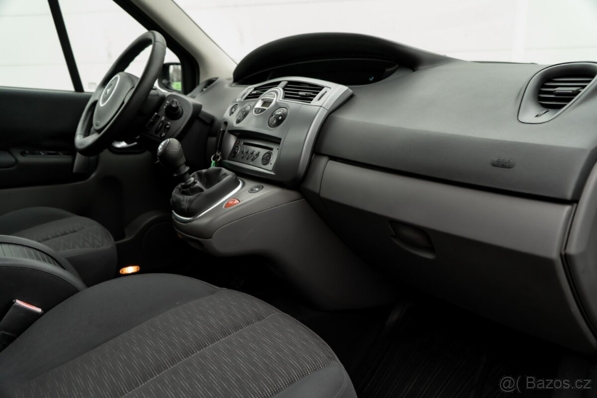 Renault Scénic 1.5DCI - 11