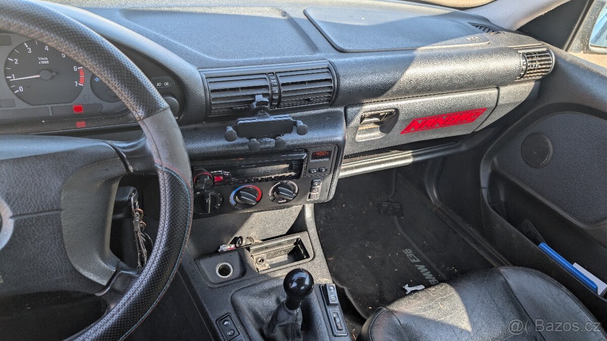 BMW E36, 316i, 75kw, Compact - 11