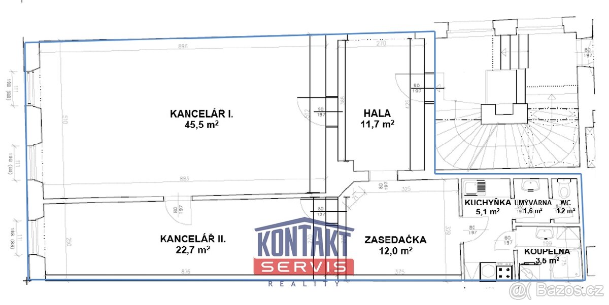 Pronájem bytu 3+1 přímo na náměstí Přemysla Otakara II, v Če - 11