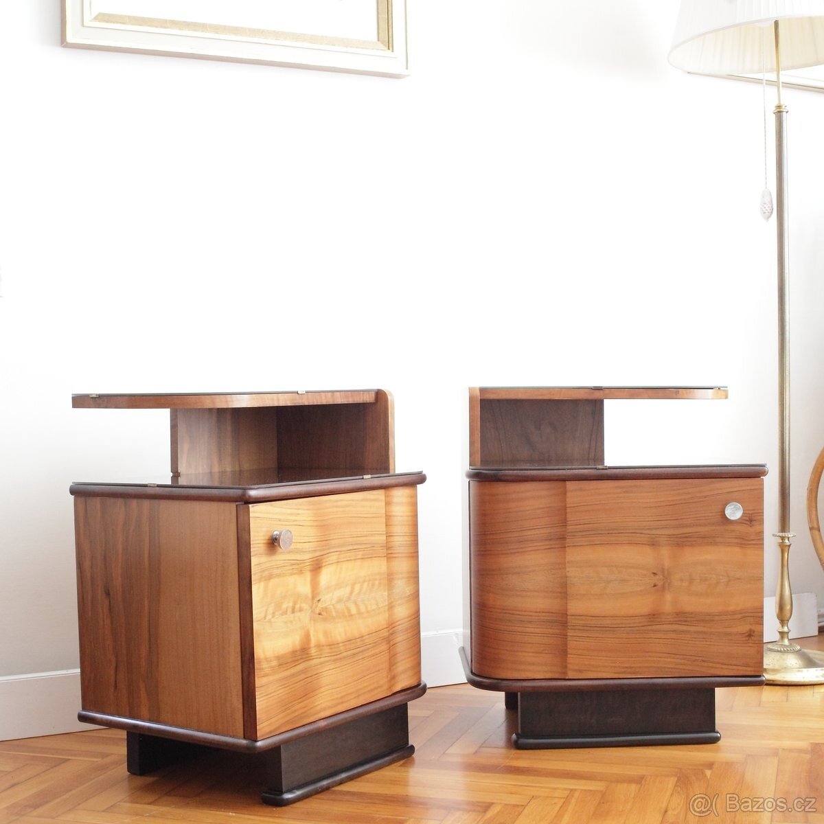 Noční Stolky Ořech Renovace - 11